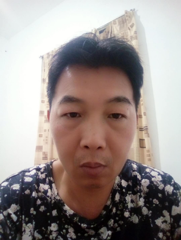 繁华哀伤的第一张照片--长乐征婚网