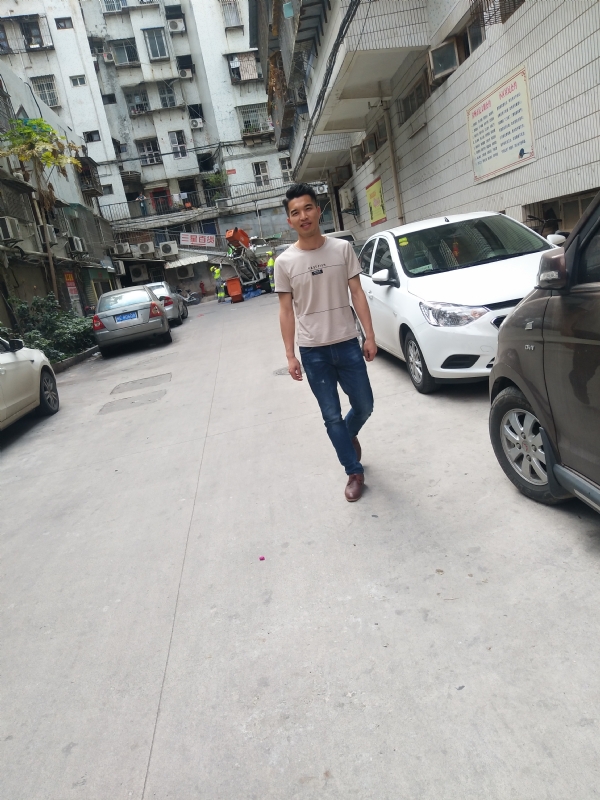 突然的自我的第三张照片--长乐征婚网