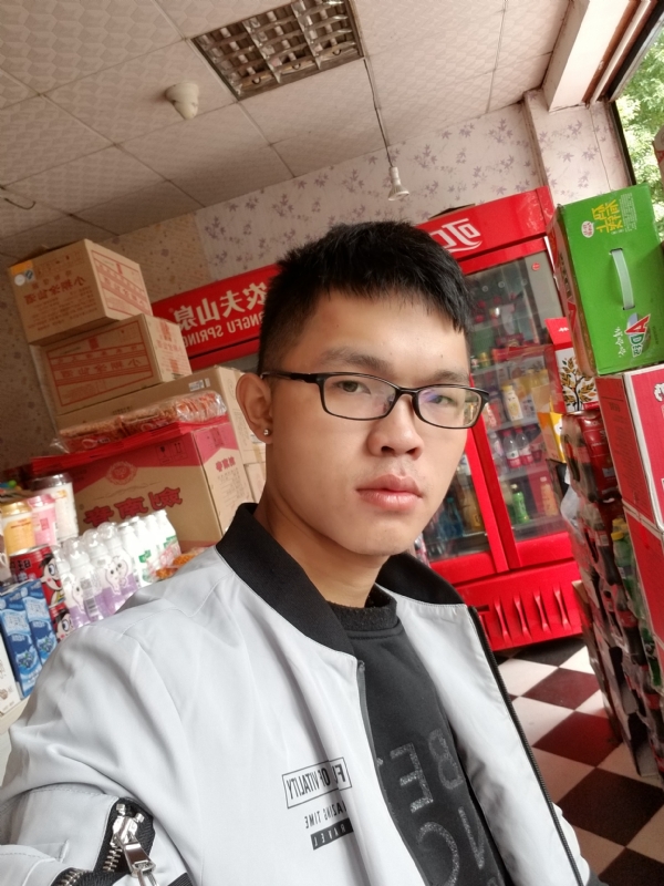 柒年的第一张照片--长乐征婚网