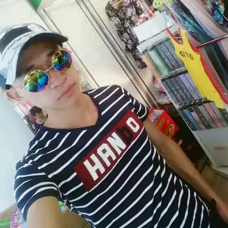 邱利平的第二张照片--长乐征婚网