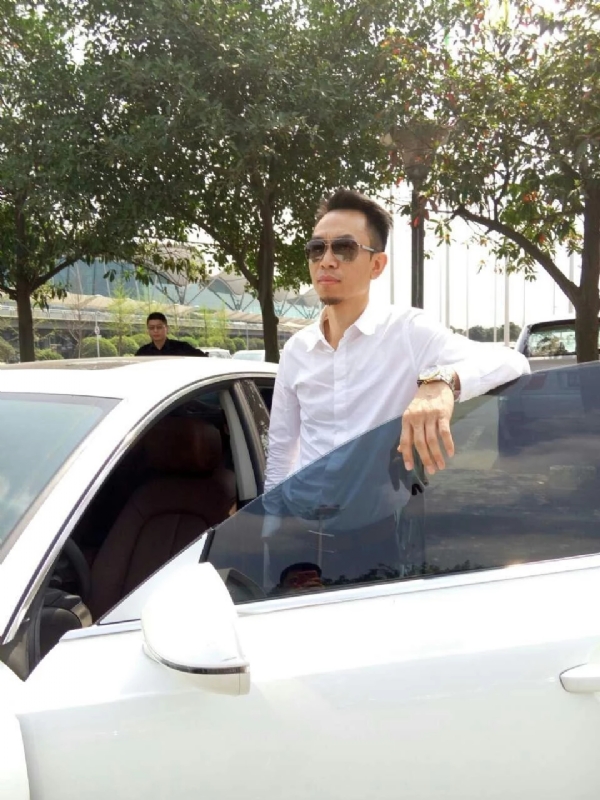 杨岳的第一张照片--长乐征婚网