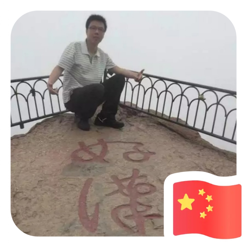 一只小虎牙的第一张照片--长乐征婚网