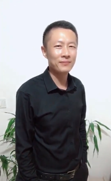 地huhi的第一张照片--长乐征婚网