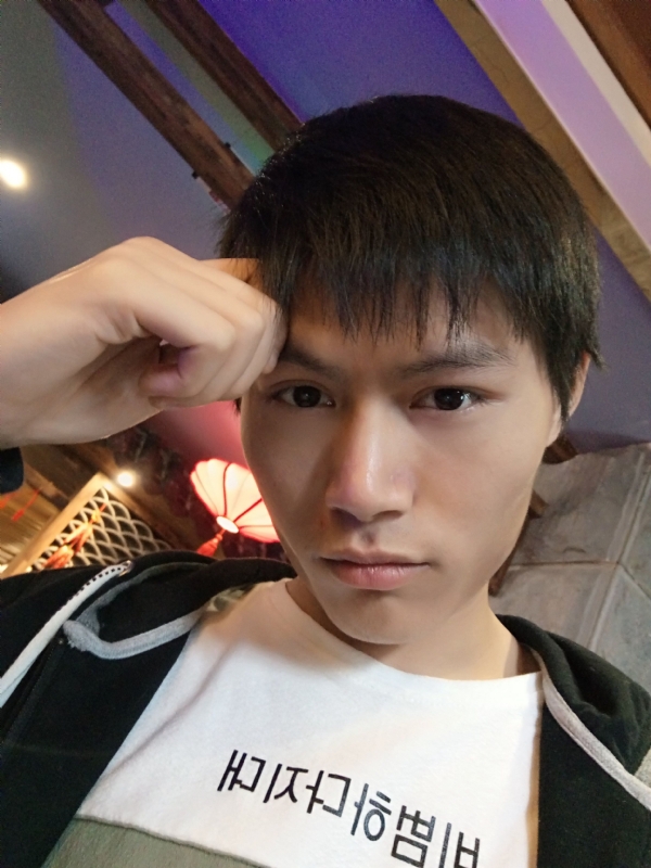 平淡的一生的第二张照片--长乐征婚网