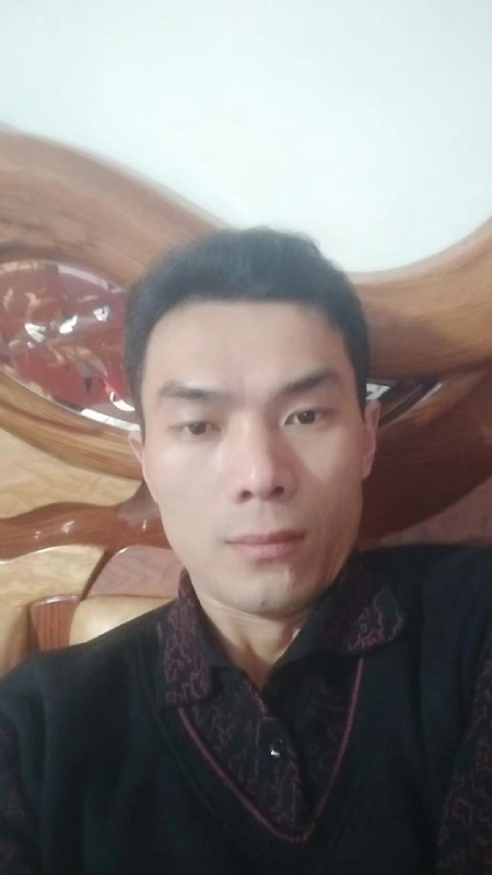 错把真心喂了狗的第四张照片--长乐征婚网