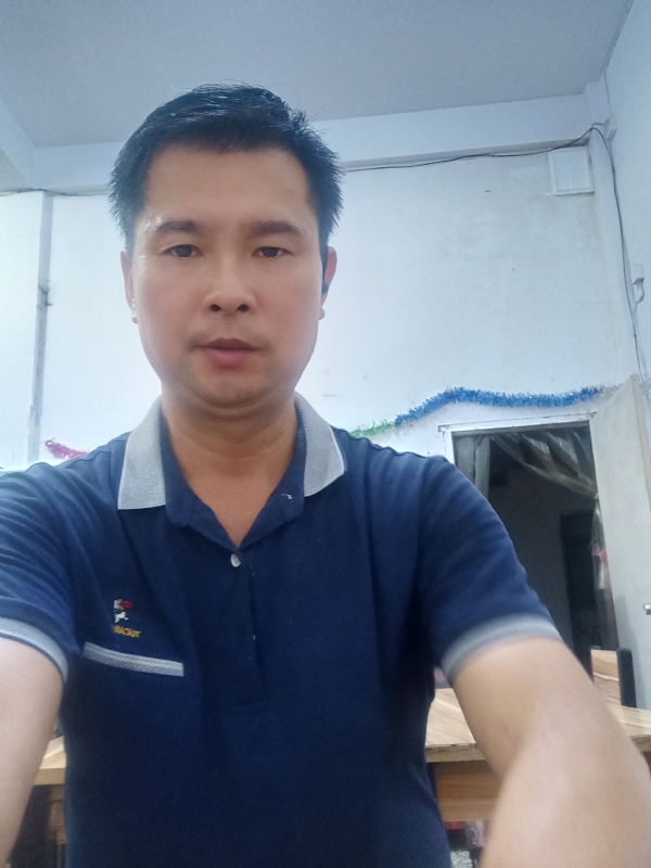 我是自强不息的第一张照片--长乐征婚网