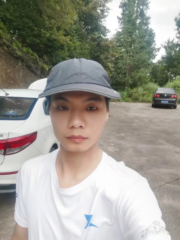 携手相伴的第一张照片--长乐征婚网