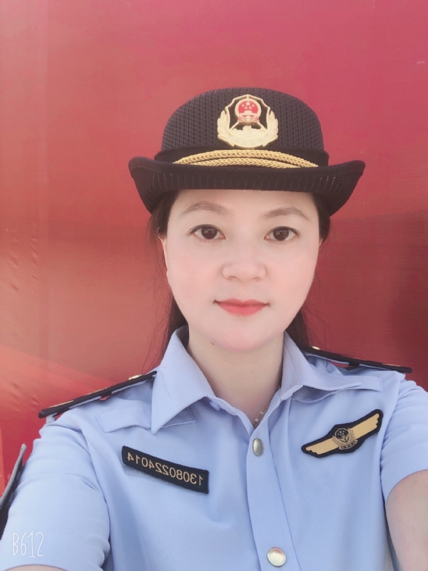 明明的第一张照片--长乐征婚网