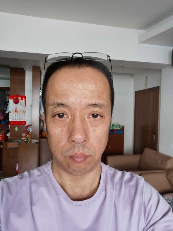 萨博的第一张照片--长乐征婚网