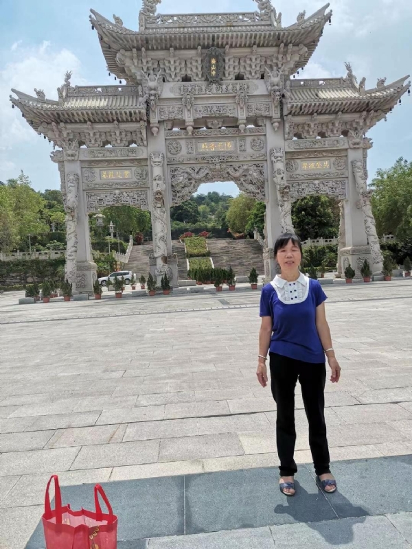 面朝大海春暖花开的第一张照片--长乐征婚网