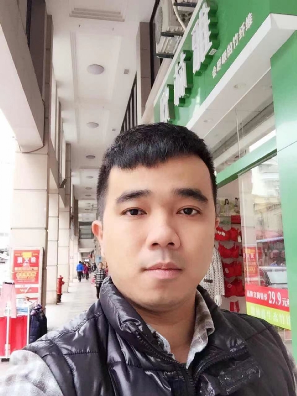 小小怪兽的第一张照片--长乐征婚网