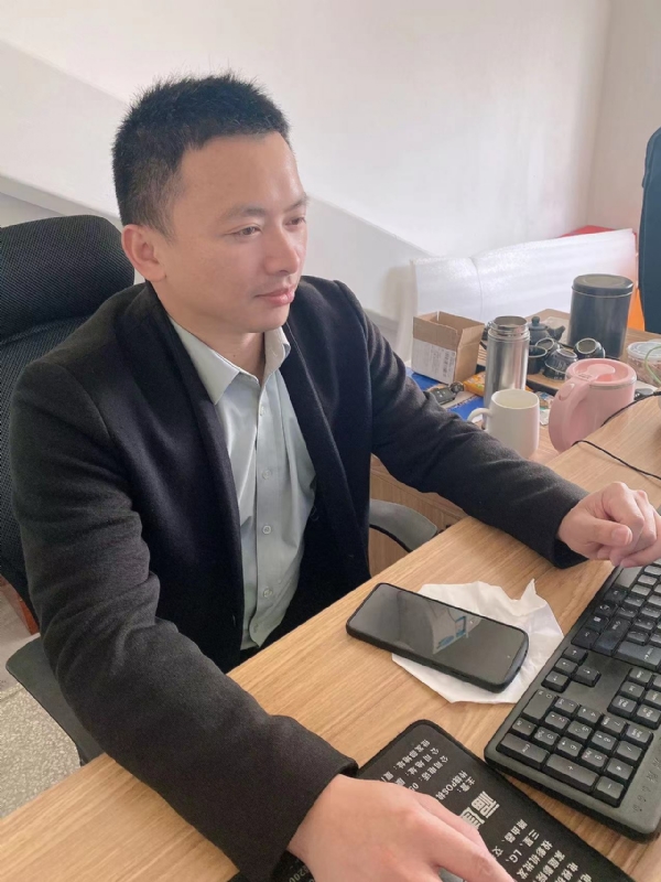 落叶知秋的第一张照片--长乐征婚网
