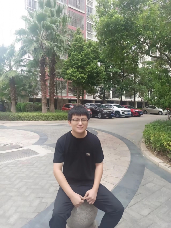 等闲的第三张照片--长乐征婚网