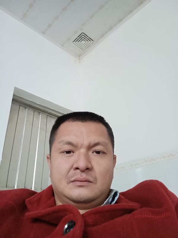兰成龙的第一张照片--长乐征婚网