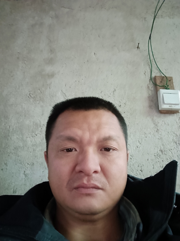 兰成龙的第四张照片--长乐征婚网