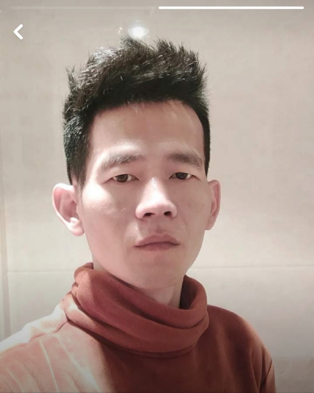 白了少年头的第一张照片--长乐征婚网