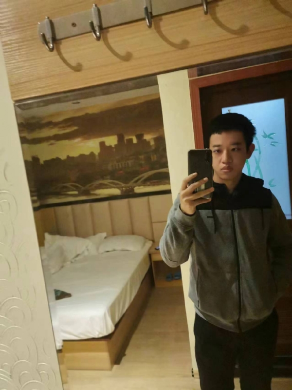 阵雨的第一张照片--长乐征婚网
