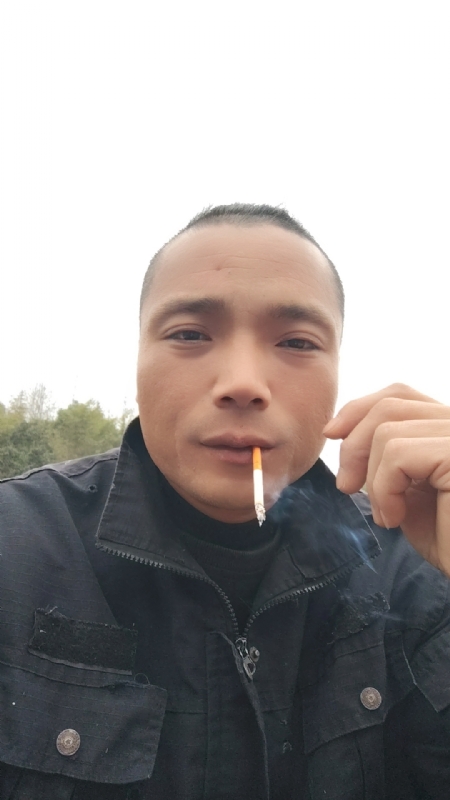伯爵的第一张照片--长乐征婚网