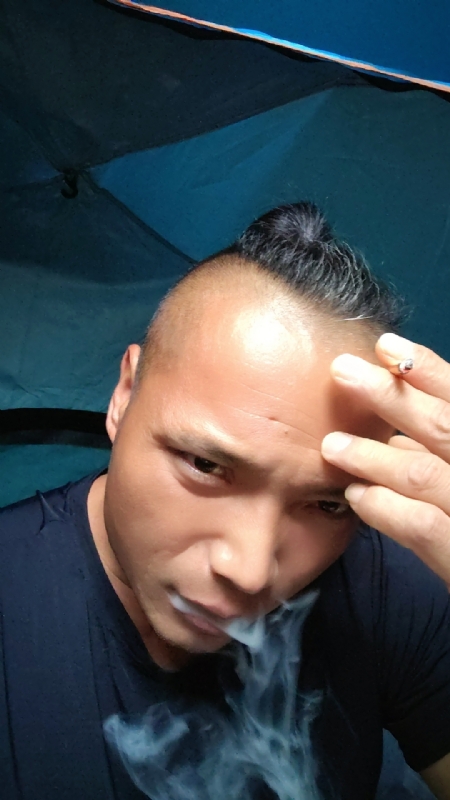 伯爵的第四张照片--长乐征婚网
