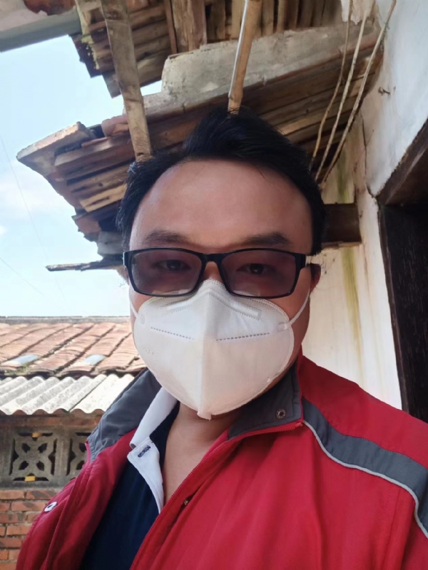 如影随形的第一张照片--长乐征婚网